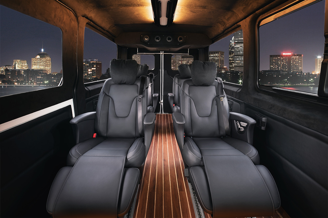 벤츠 스프린터 리무진 실내